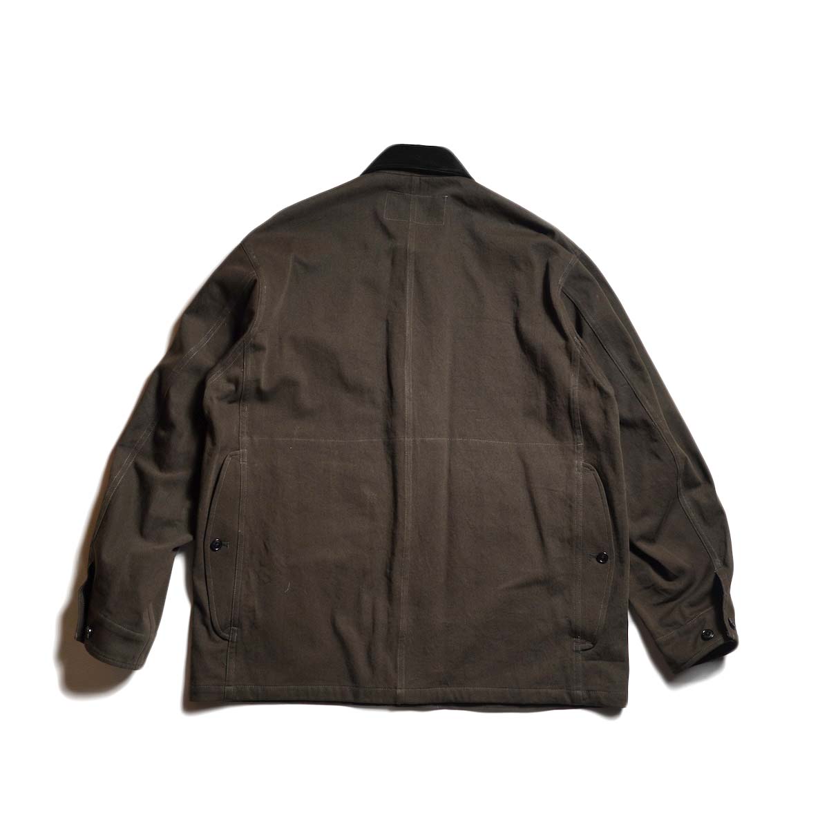 JANE SMITH / COTTON GABARDINE HUNTING JACKET (Brown) 背面