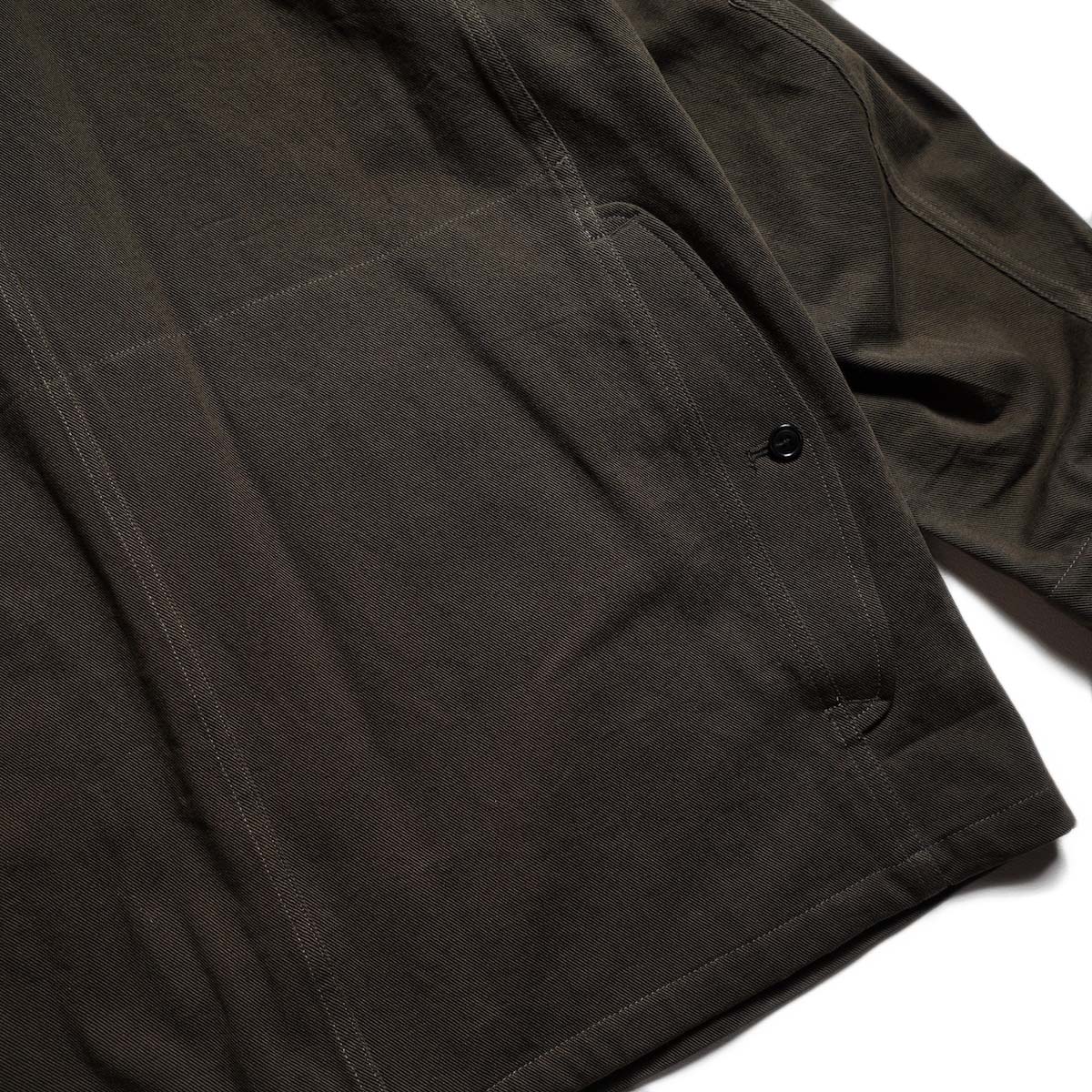JANE SMITH / COTTON GABARDINE HUNTING JACKET (Brown) 背面下部