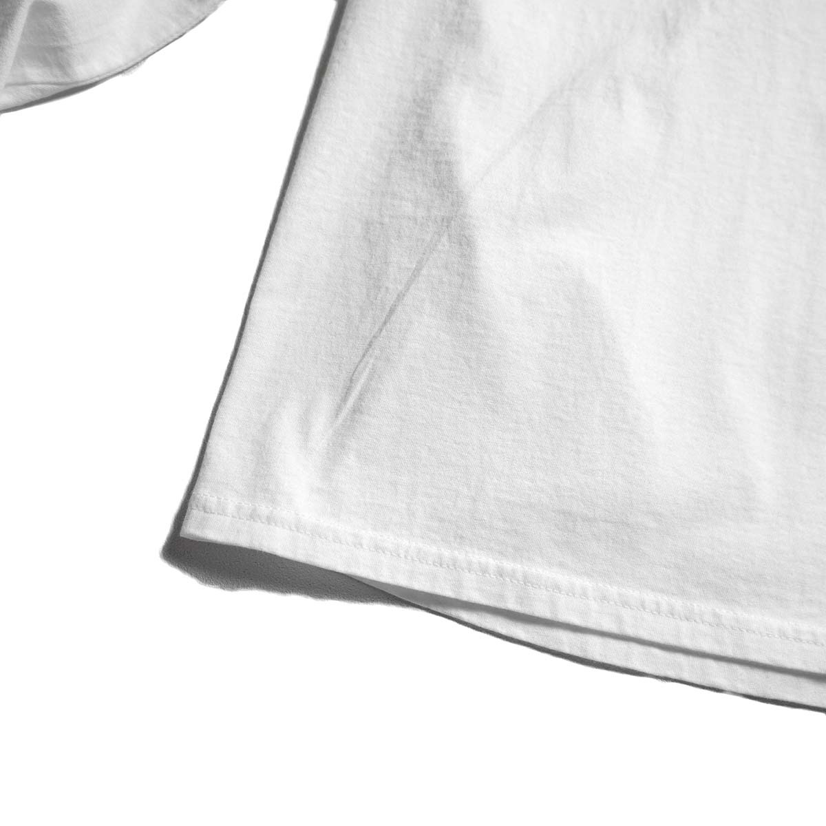 JERZEES / "FREE-MASONRY" LS TEE (White) 裾