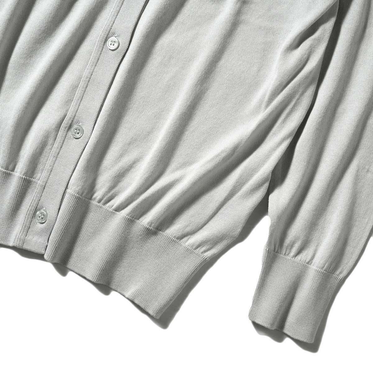 JOHN SMEDLEY / WOMENS CARDIGAN VN LS (Cloud) 袖・裾