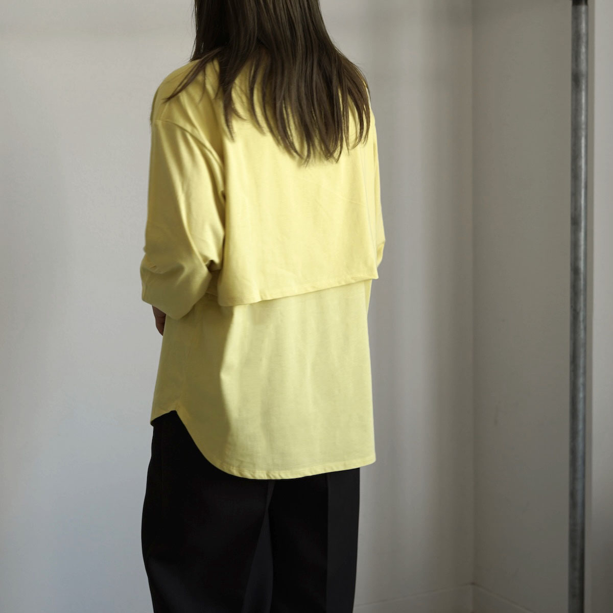 KHA:KI / LAYRED TOP 身長160cm 着用イメージ②