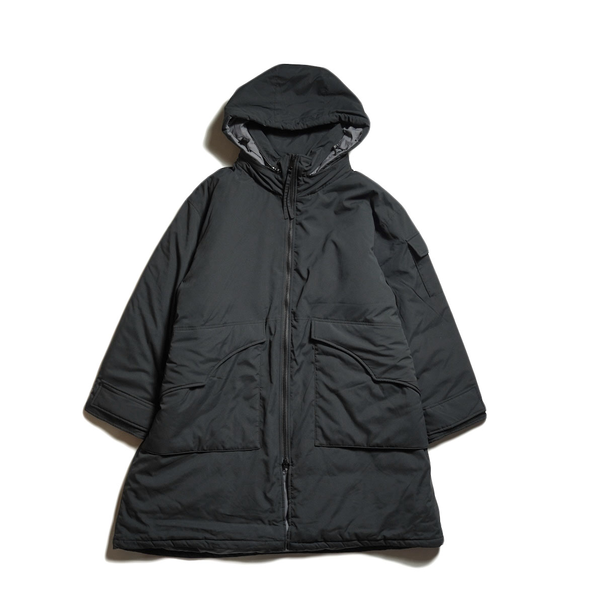 KHA:KI / MIL PADDING COAT (Black)