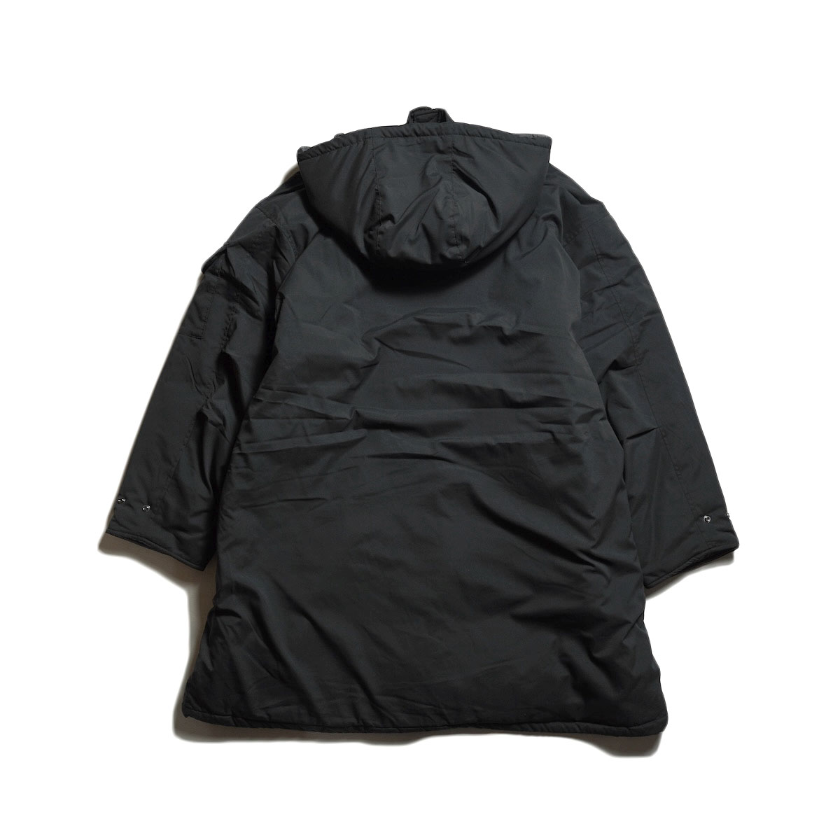 KHA:KI / MIL PADDING COAT (Black)