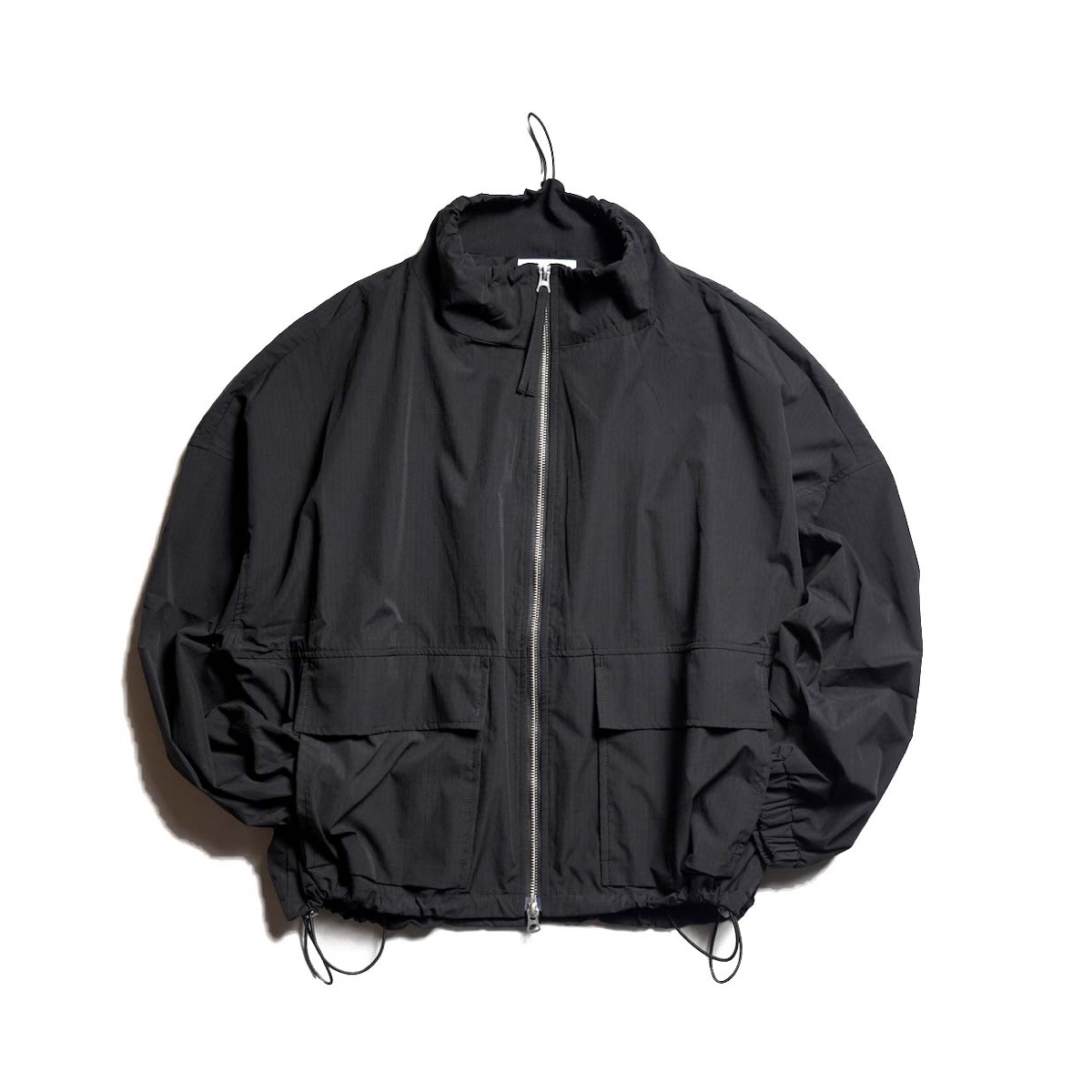 KHA:KI / STAND COLLAR JACKET (Black)