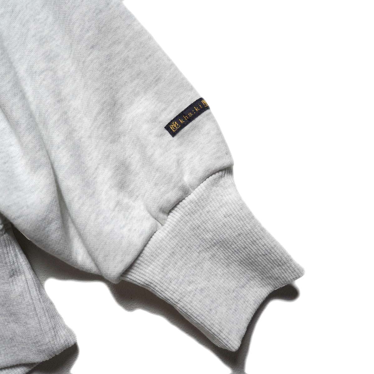 KHA:KI / SWEAT POLO PULLOVER (Ash Gray) 袖リブ