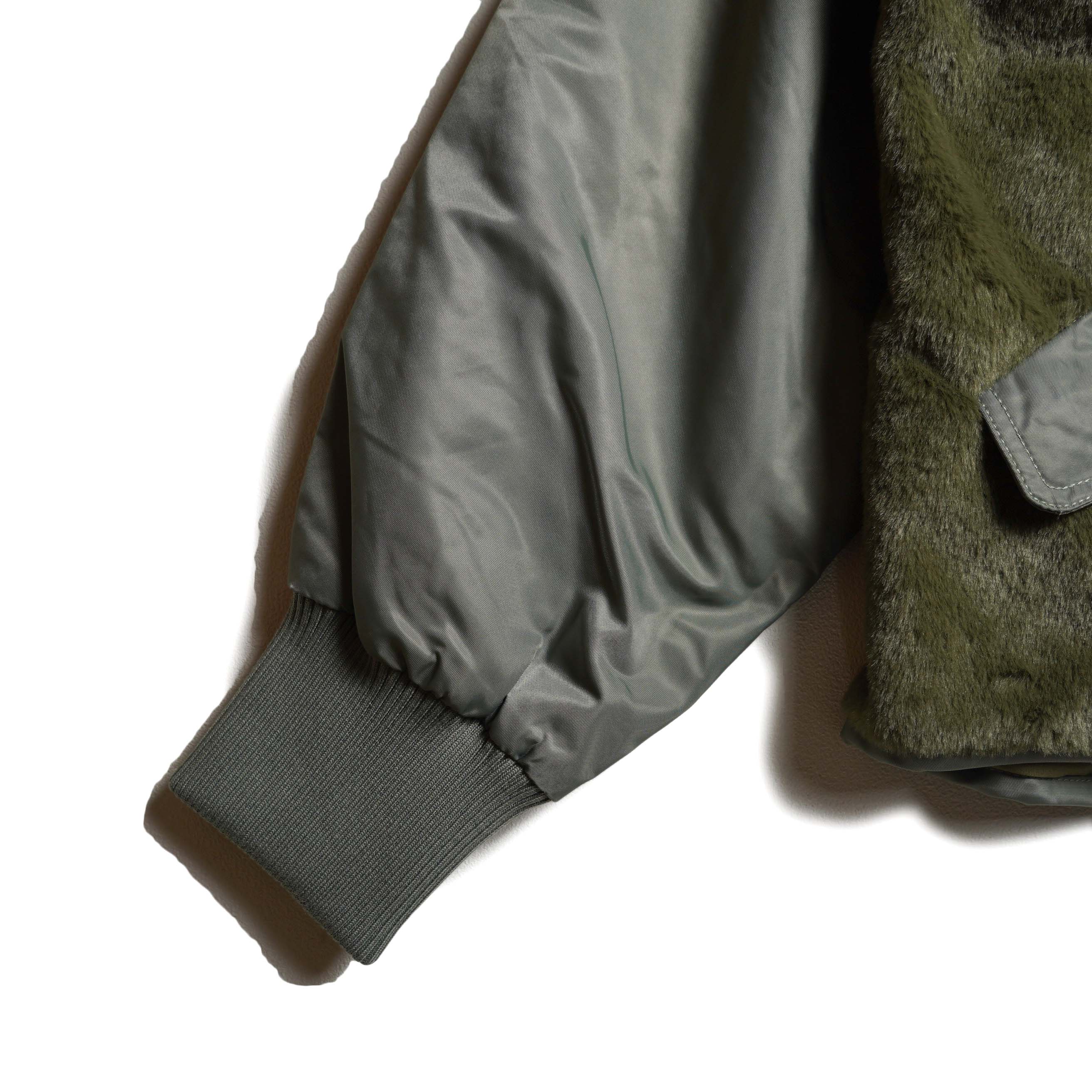KHA:KI / ECO FUR SWITCH JACKET (khaki) 袖