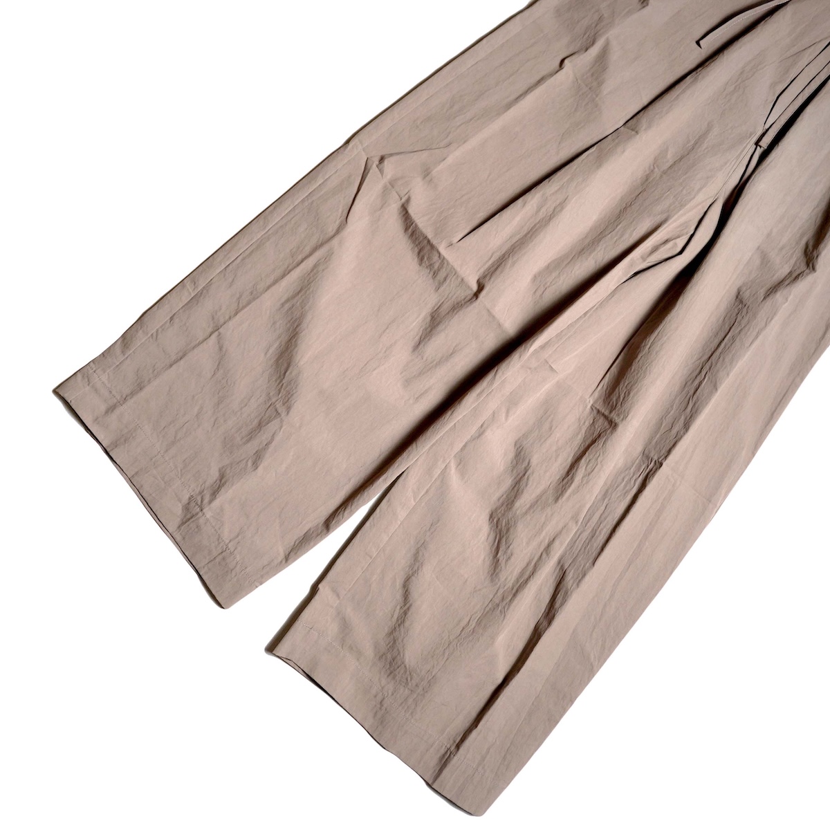 KHA:KI / HALF SLEEVE JUMPSUIT (Brown) 裾