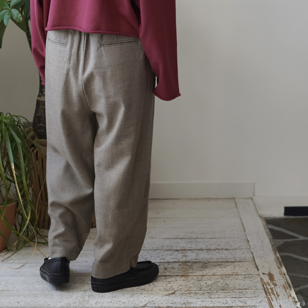 maison de soil / WOOL SERGE 2TUCK TAPERED EASY PANTS (Navy) 155cm / Beige / size1 / 着用イメージ③