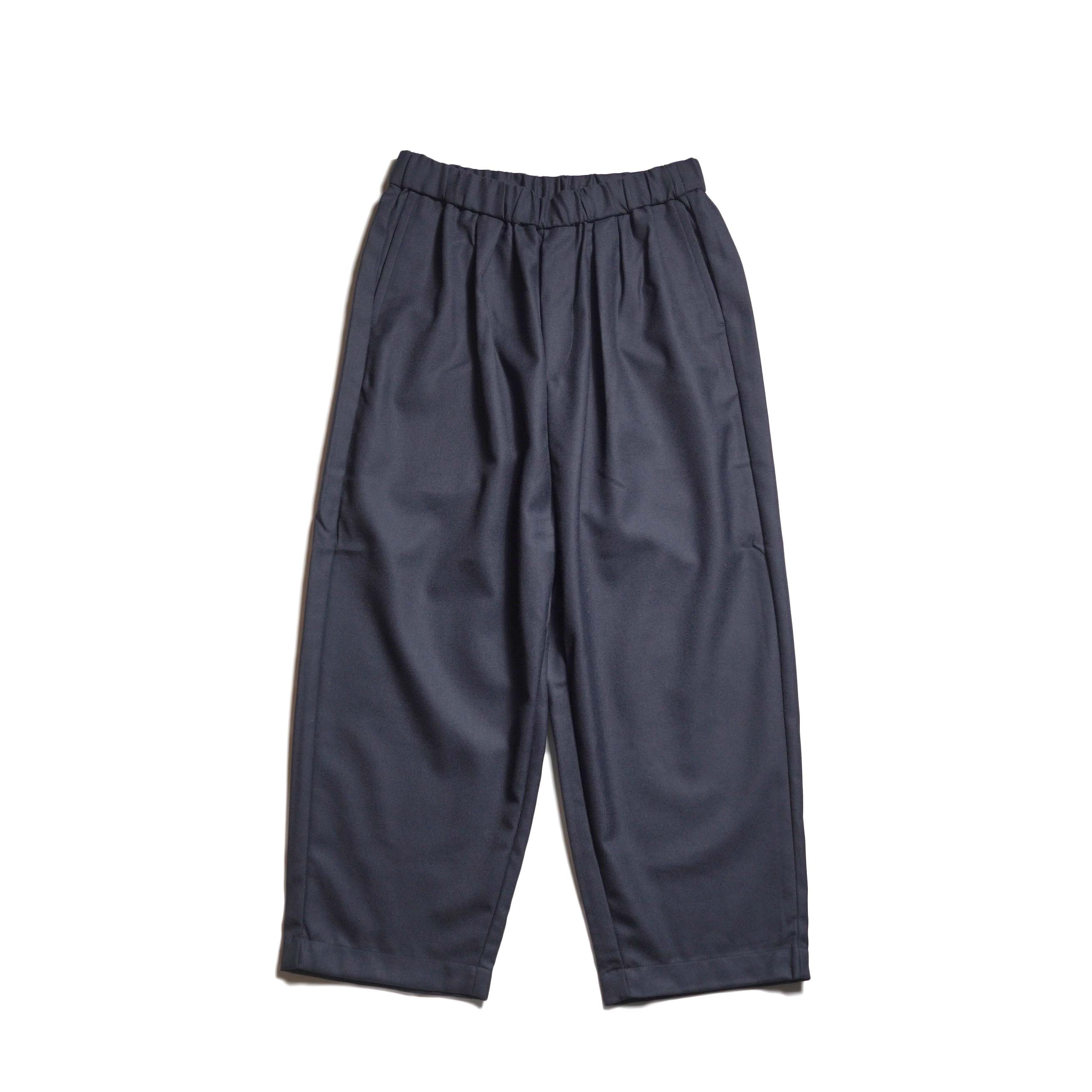 maison de soil / WOOL SERGE 2TUCK TAPERED EASY PANTS (Navy)