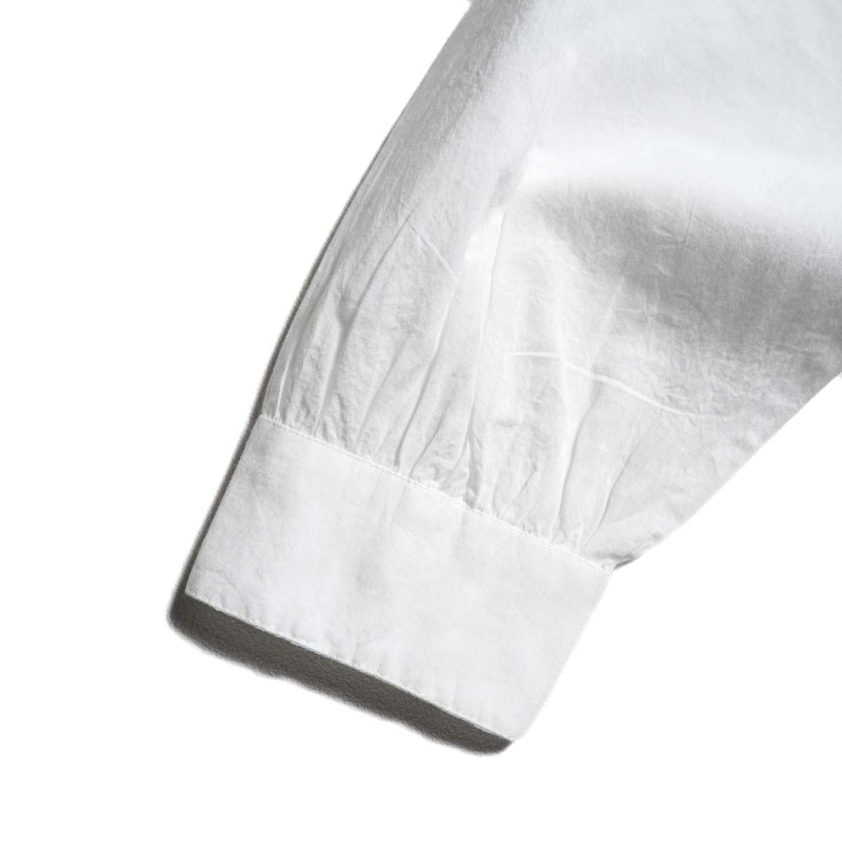 maison de soil / 60s ORGANIC CAMBRIC BANDED COLLAR EMB TUNIC (White) 袖先