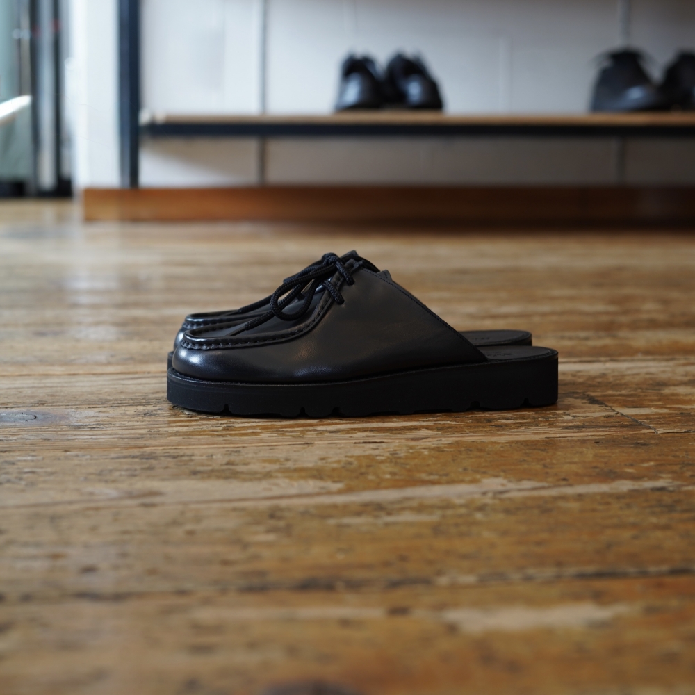 Marbot / MOCCASIN SANDAL (Black)