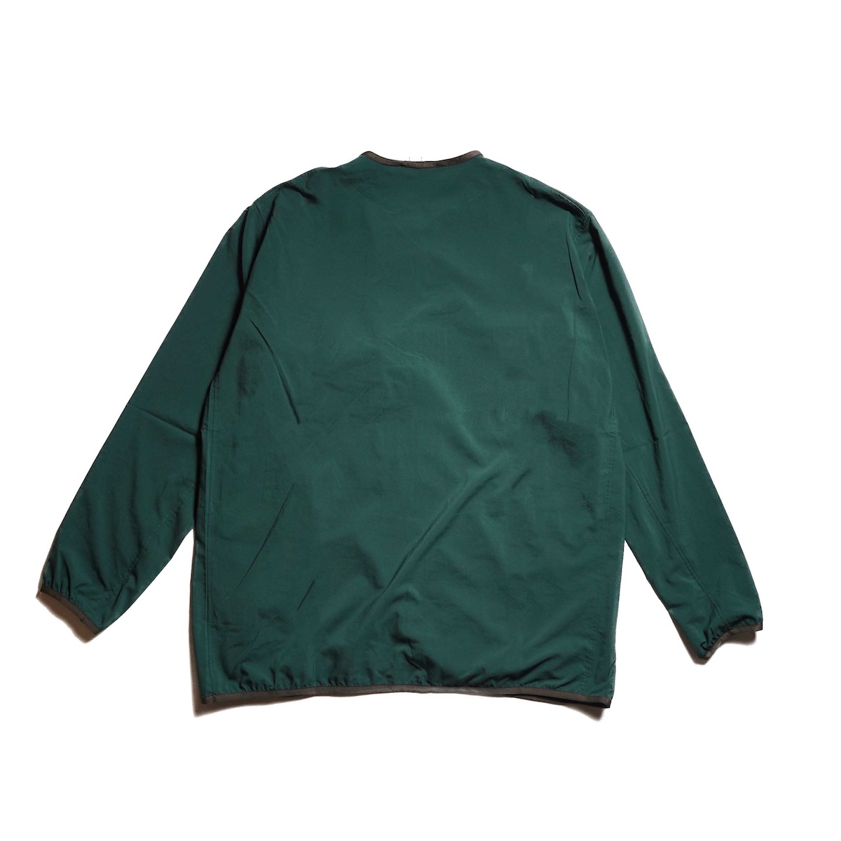 NANGA /  PLC EXCURSION CARDIGAN (Green) 背面