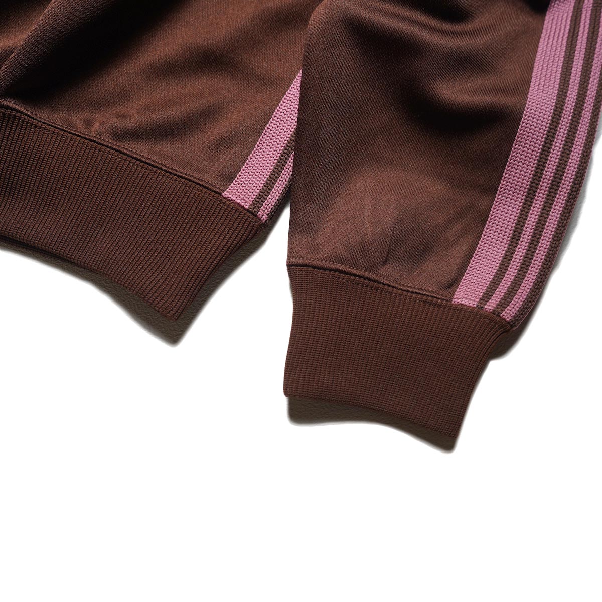 Needles / Track Crew Neck Shirt - Poly Smooth (Brown)  裾、袖