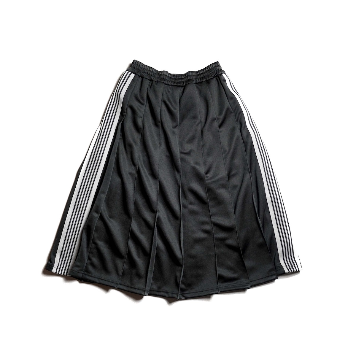 Needles / Pleated Track Skirt - Poly Smooth (Charcoal) 背面