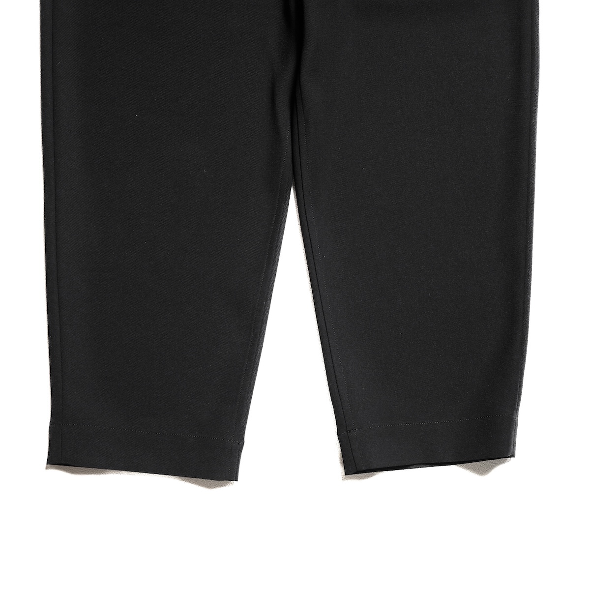 N.HOOLYWOOD / 2252-CP33-007 TAPERED PANTS (Black)