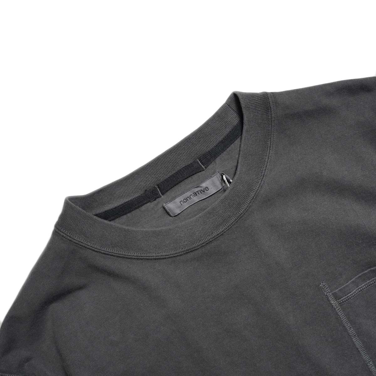 nonnative / DWELLER S/S TEE COTTON JERSEY PIGMENT DYE (Charcoal)