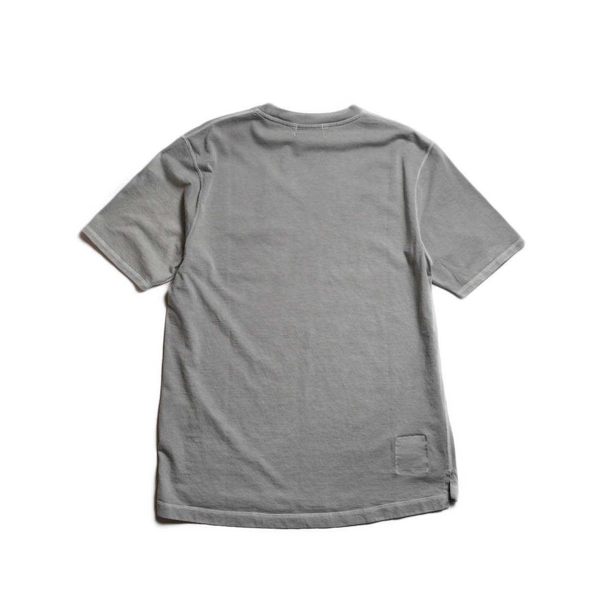 nonnative / DWELLER S/S TEE COTTON JERSEY PIGMENT DYE (Gray)