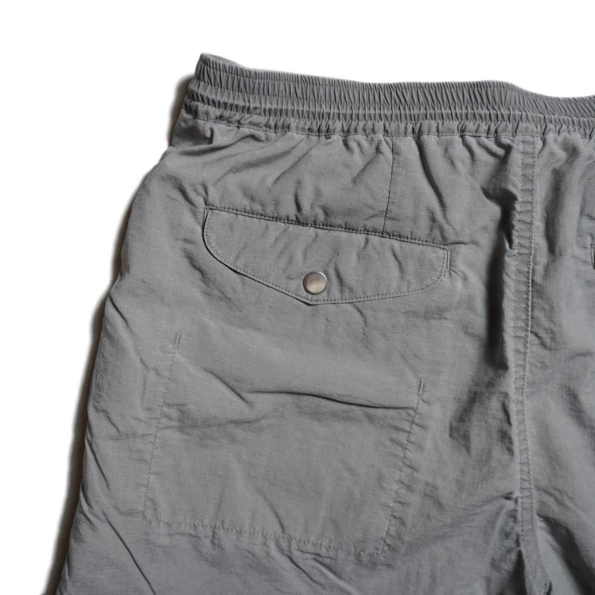 nonnative / HIKER EASY SHORTS NYLON RIPSTOP PIGMENT DYE (Gray)