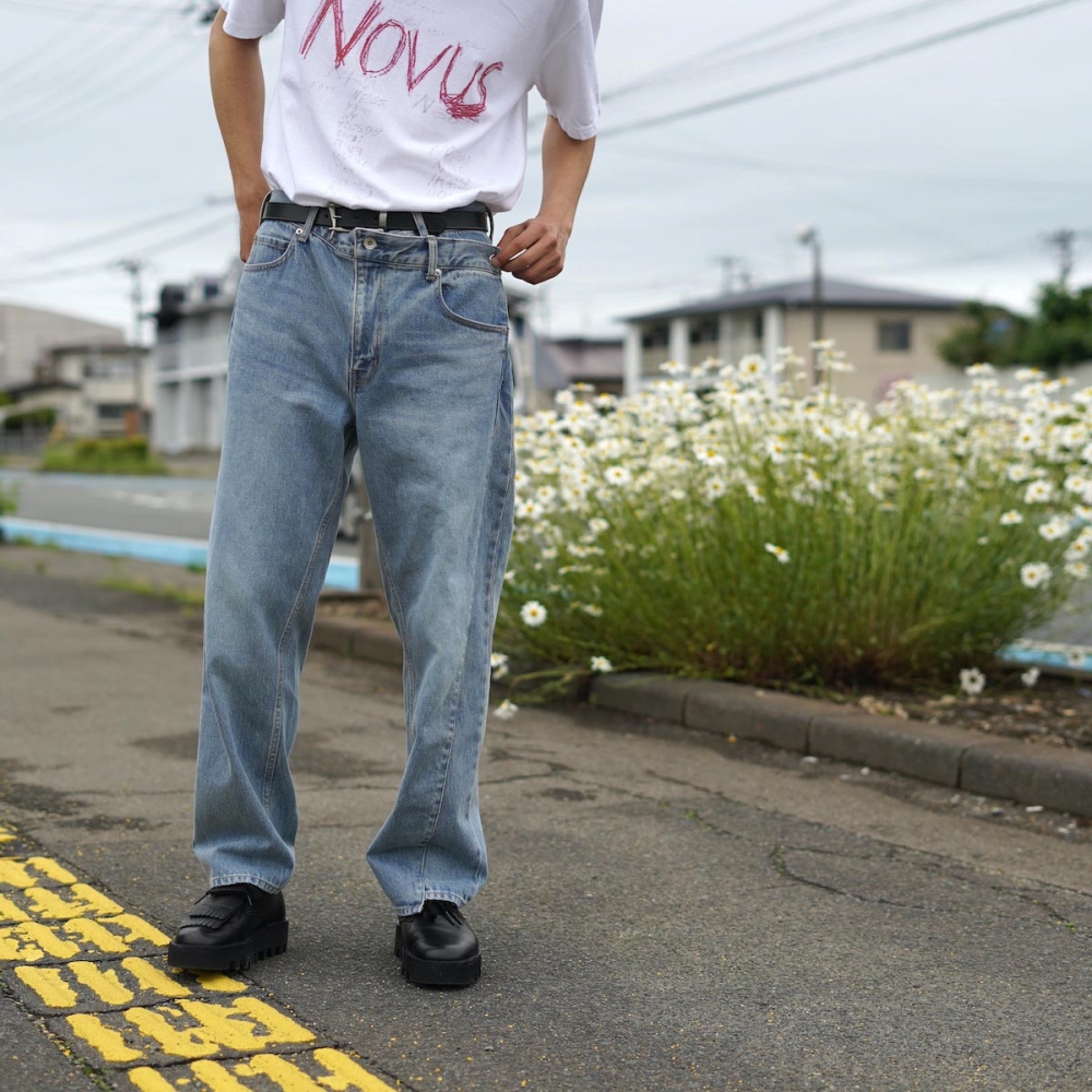 OLD PARK / CROSS JEANS (Fade Black)着用イメージ1