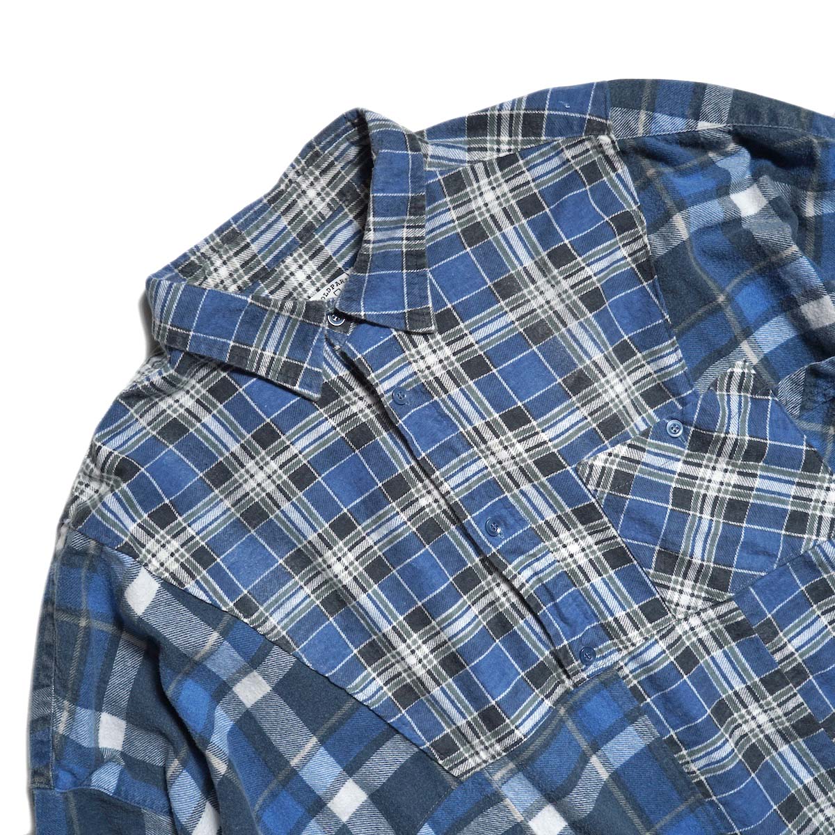 OLD PARK / HALF-BOTTON SHIRT  (Flannel - E) 襟元、ポケット