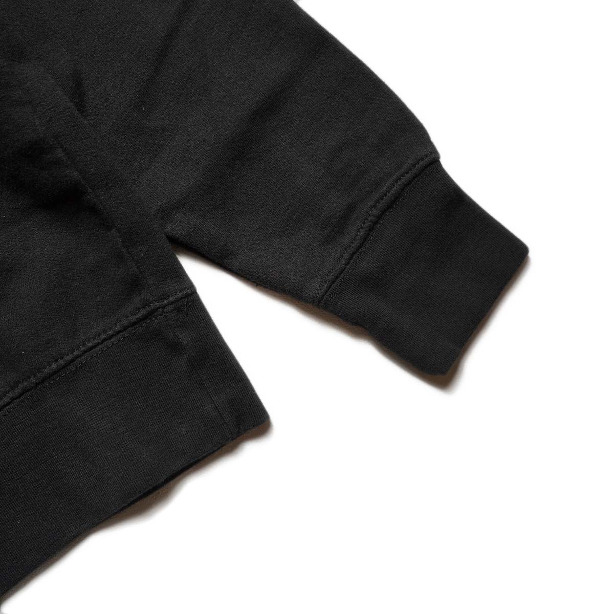 OLD PARK / TAPING SWEAT (Type B) 袖先