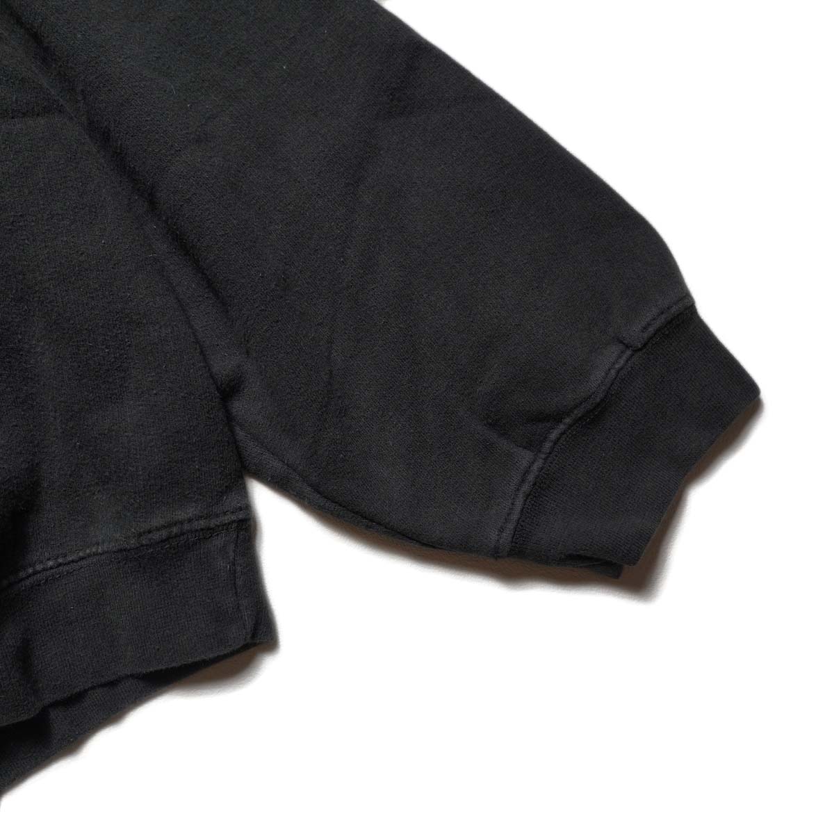 OLD PARK / TAPING SWEAT (Type D) 袖先