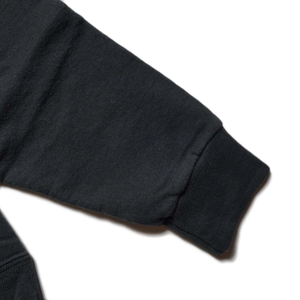 OLD PARK / TAPING SWEAT (Type E) 袖先