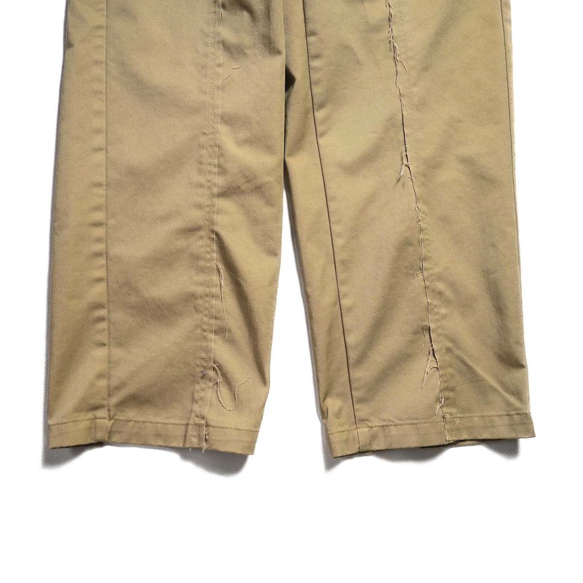 OLD PARK / BAGGY WORK PANTS (Beige) 裾