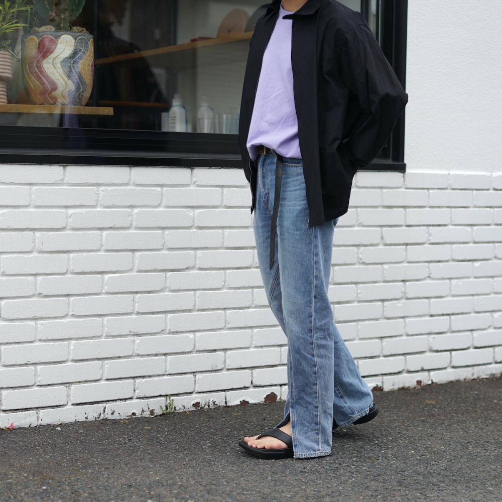 OLD PARK / SLIT JEANS (Fade Black)