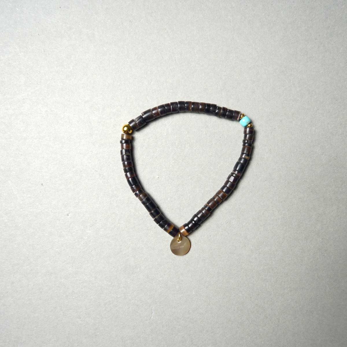 ON THE SUNNY SIDE OF THE STREET / Shell Heishe Bracelet (5mm)