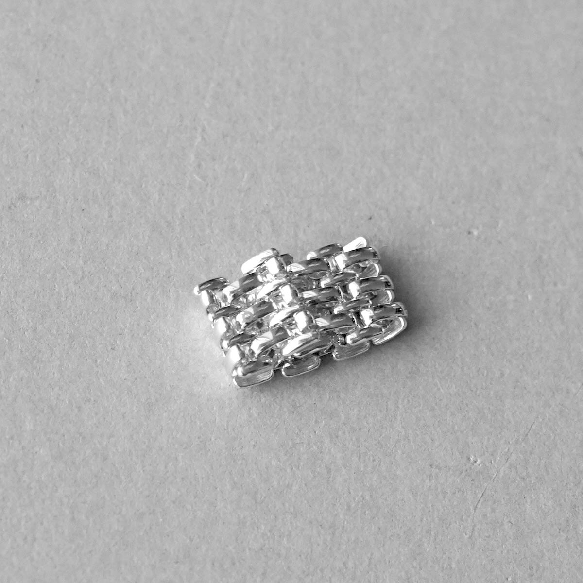 ON THE SUNNY SIDE OF THE STREET / Jubllee Chain Ring (White Silver)