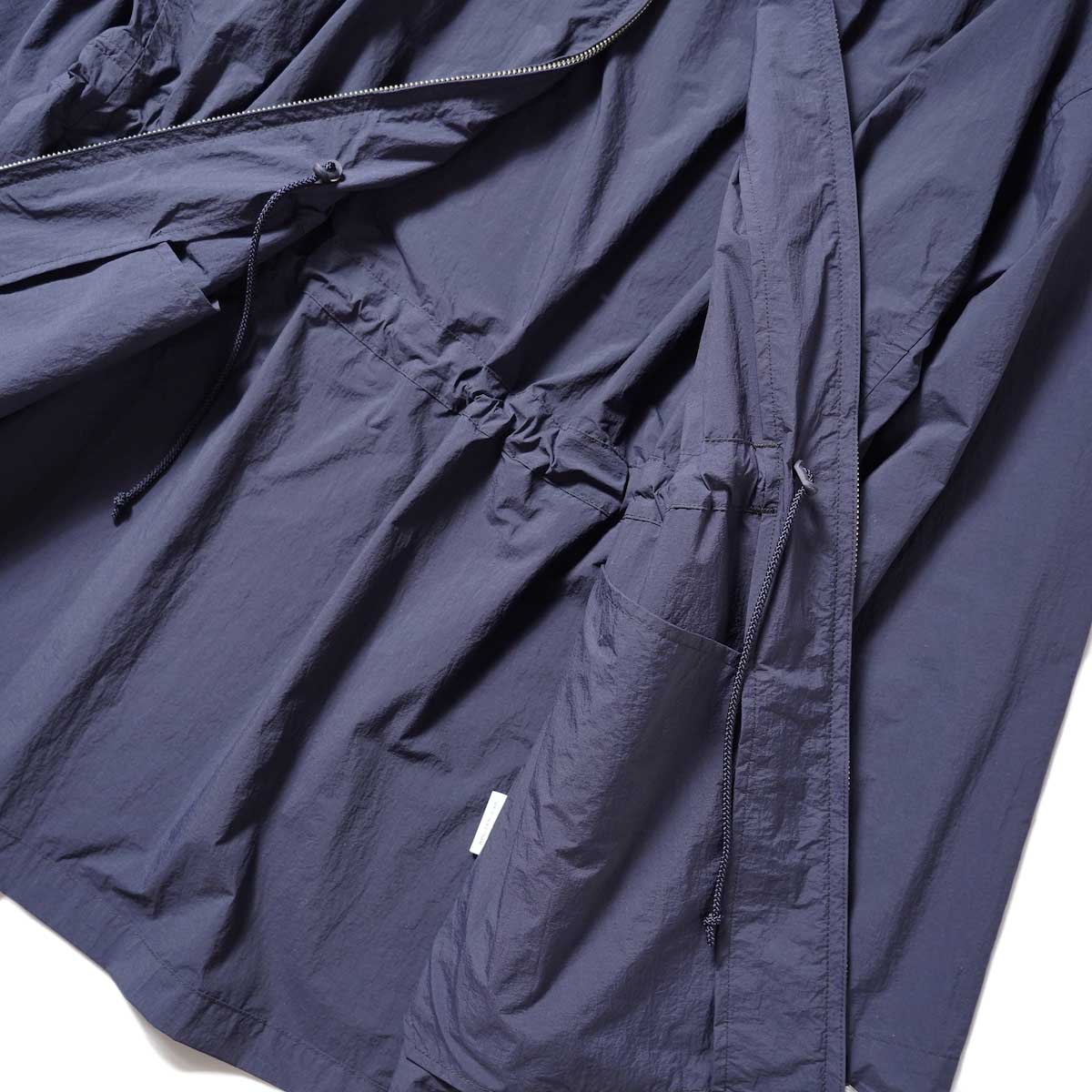 ORCIVAL / NYLON HOODED BLOUSON (Navy)