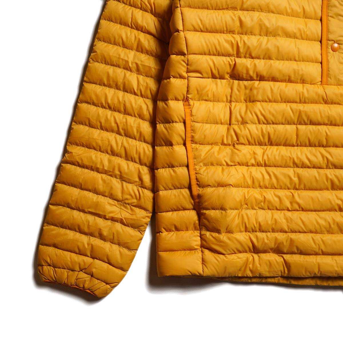 Patagonia / M"s LW DOWN SWEATER P/O (Autumn Orange) 袖