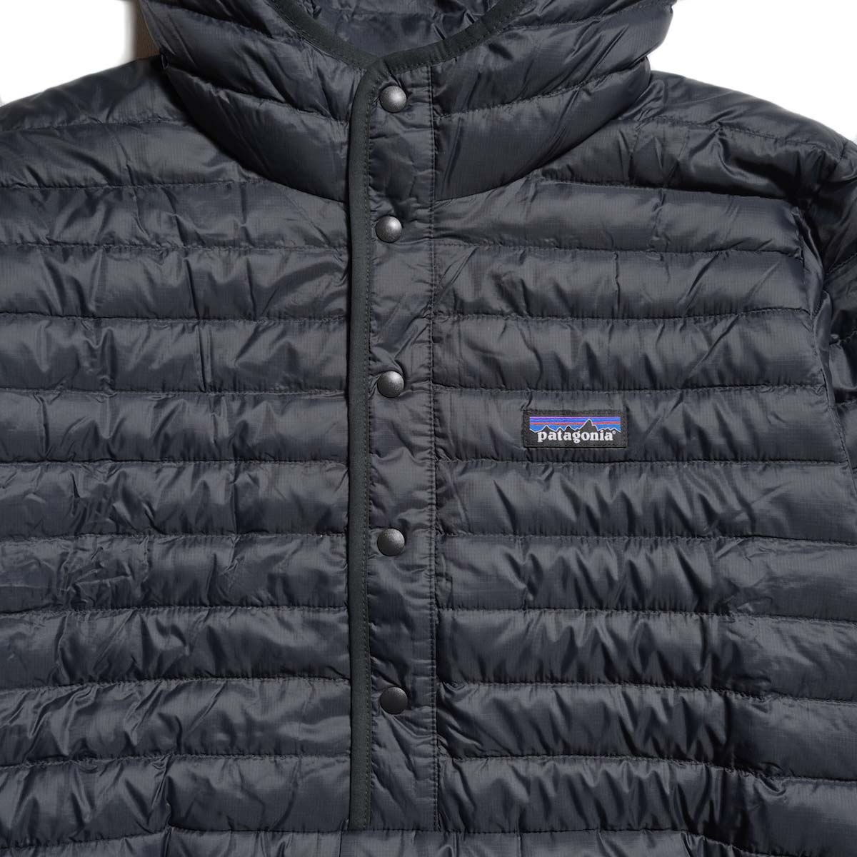 Patagonia / M"s LW DOWN SWEATER P/O (Black) フロントボタン