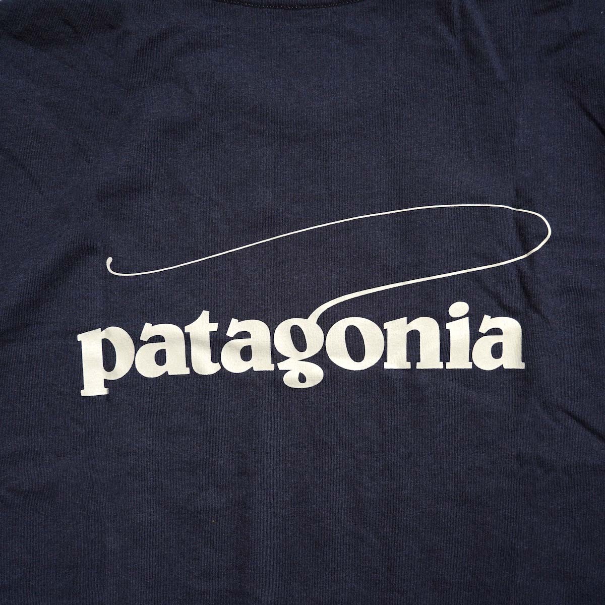 Patagonia / M"s Casting Logo Responsibili Tee (Smolder Blue) バックプリント