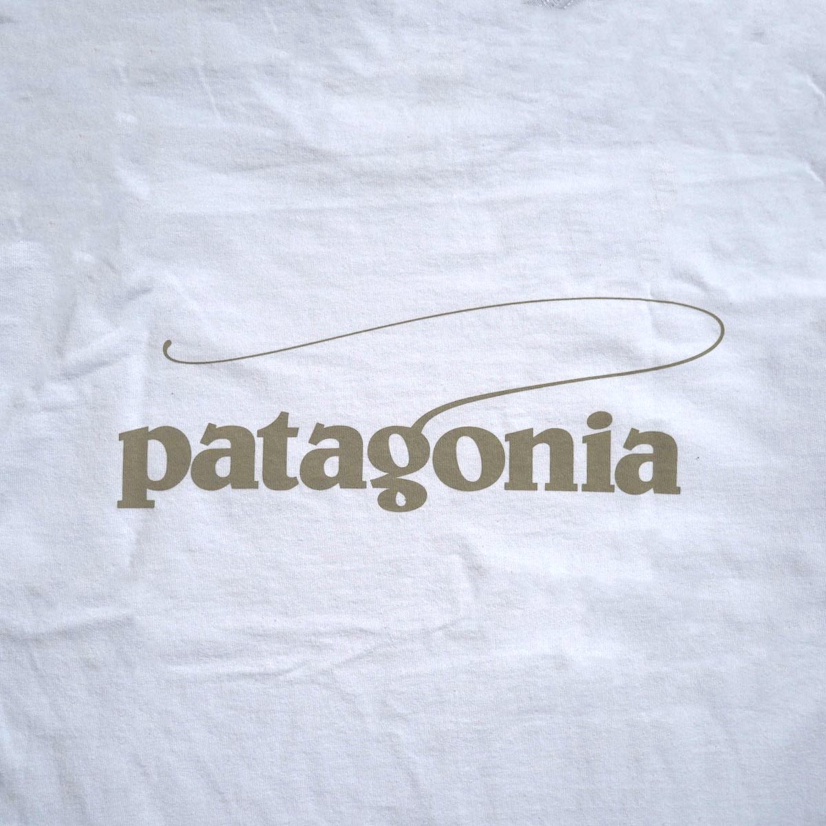 Patagonia / M"s Casting Logo Responsibili Tee (White) バックプリント