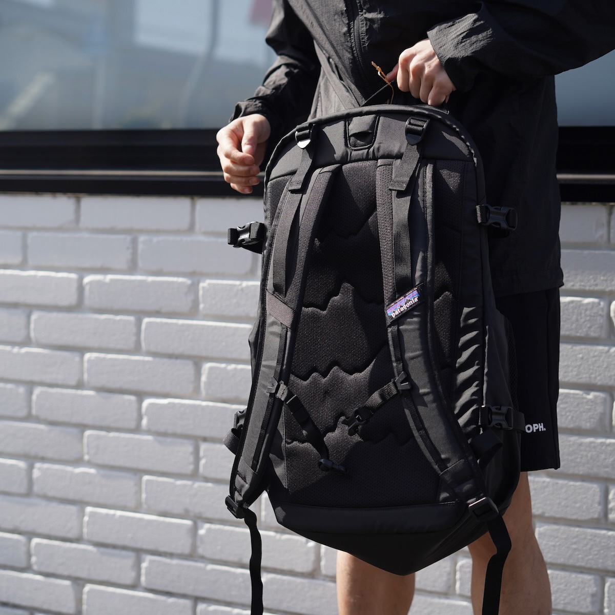 Patagonia / Refugio Day Pack 32L (Weathered Stone)