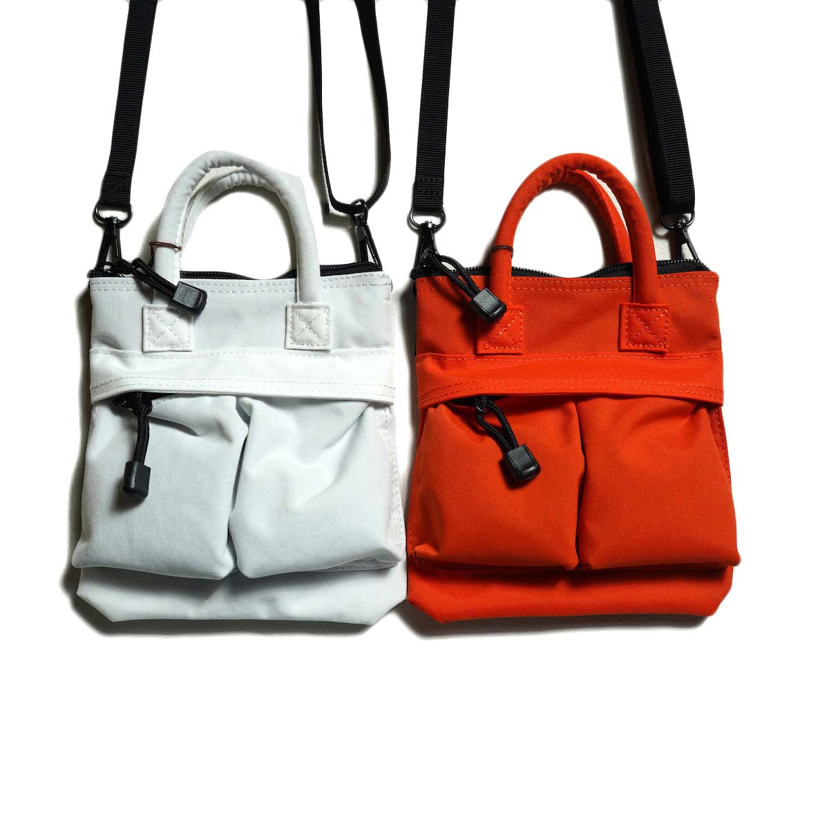 PENNEY"S / THE FOX - Mini Helmet Bag (左 : White 右 : Orange) 正面