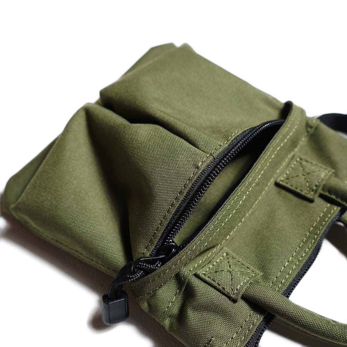 PENNEY"S / THE FOX - Mini Helmet Bag フロントポケット