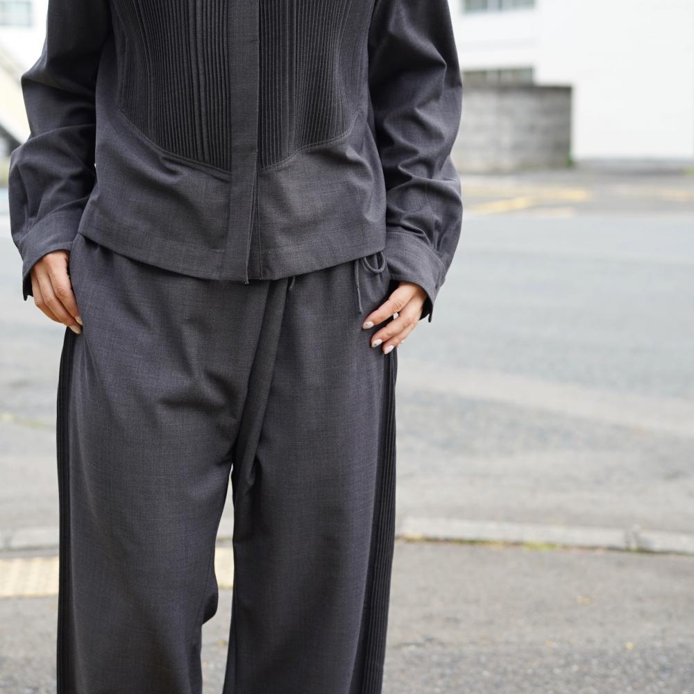 Pheeta / PH016C-C12 Bourke - PANTS (Dark Gray) 155cm/size1 着用②