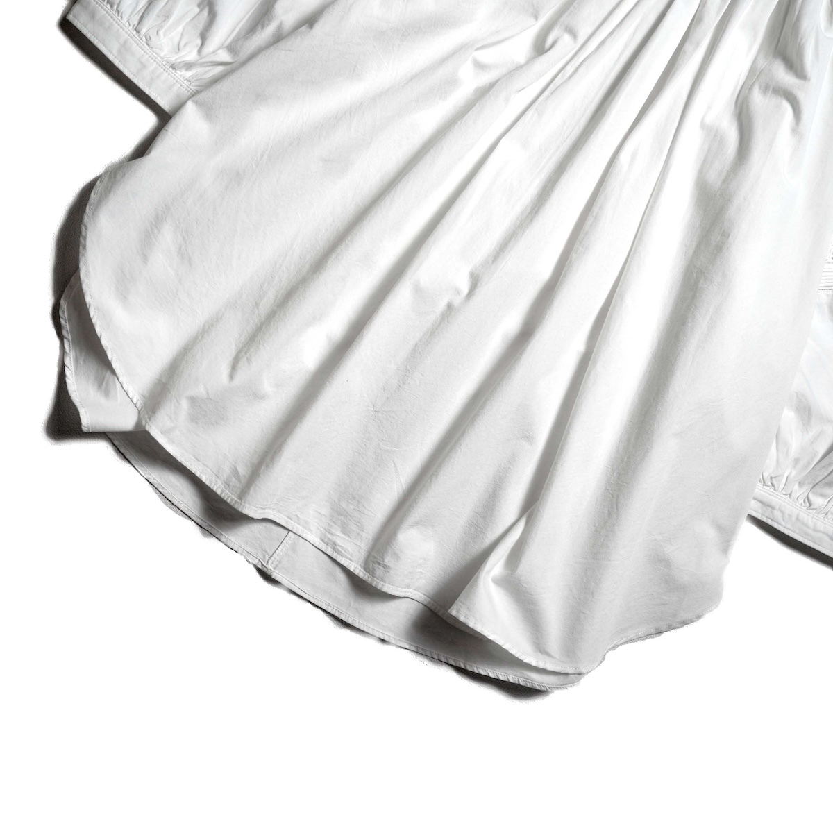 Pheeta / PH015C-62 Trinity Volume Sleeve Shirt (White) 裾