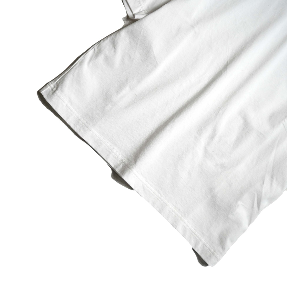 Pheeta / PH015C-CU7 Emmy TUCK TEE (White) 裾