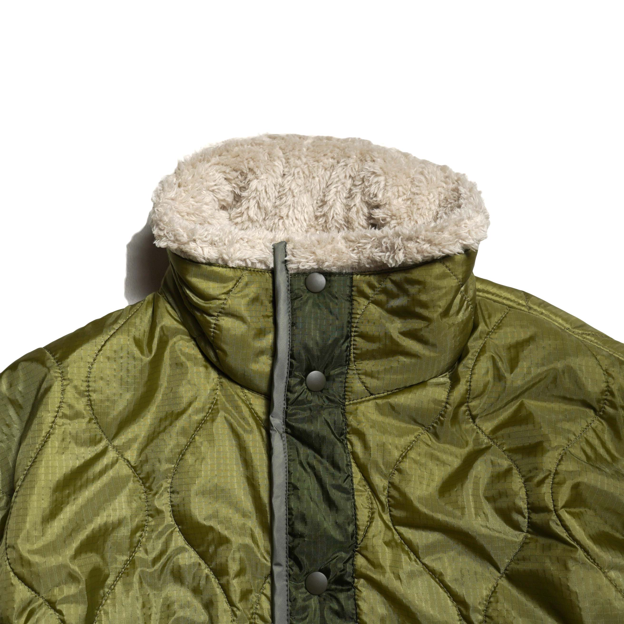 REMI RELIEF / ナイロンリップボアリバーシブルJKT (Khaki) A面-ネック
