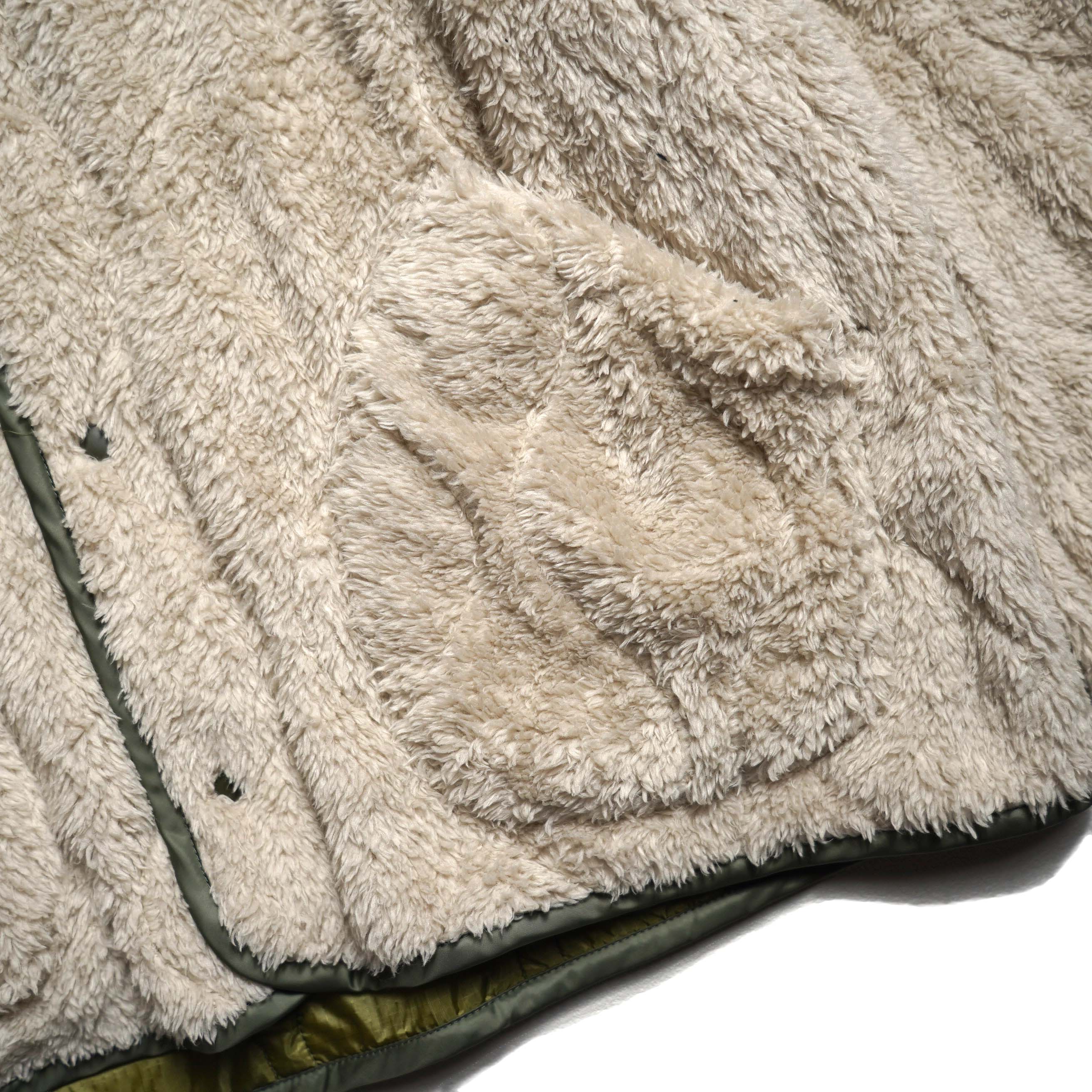 REMI RELIEF / ナイロンリップボアリバーシブルJKT (Khaki) B面-ポケット