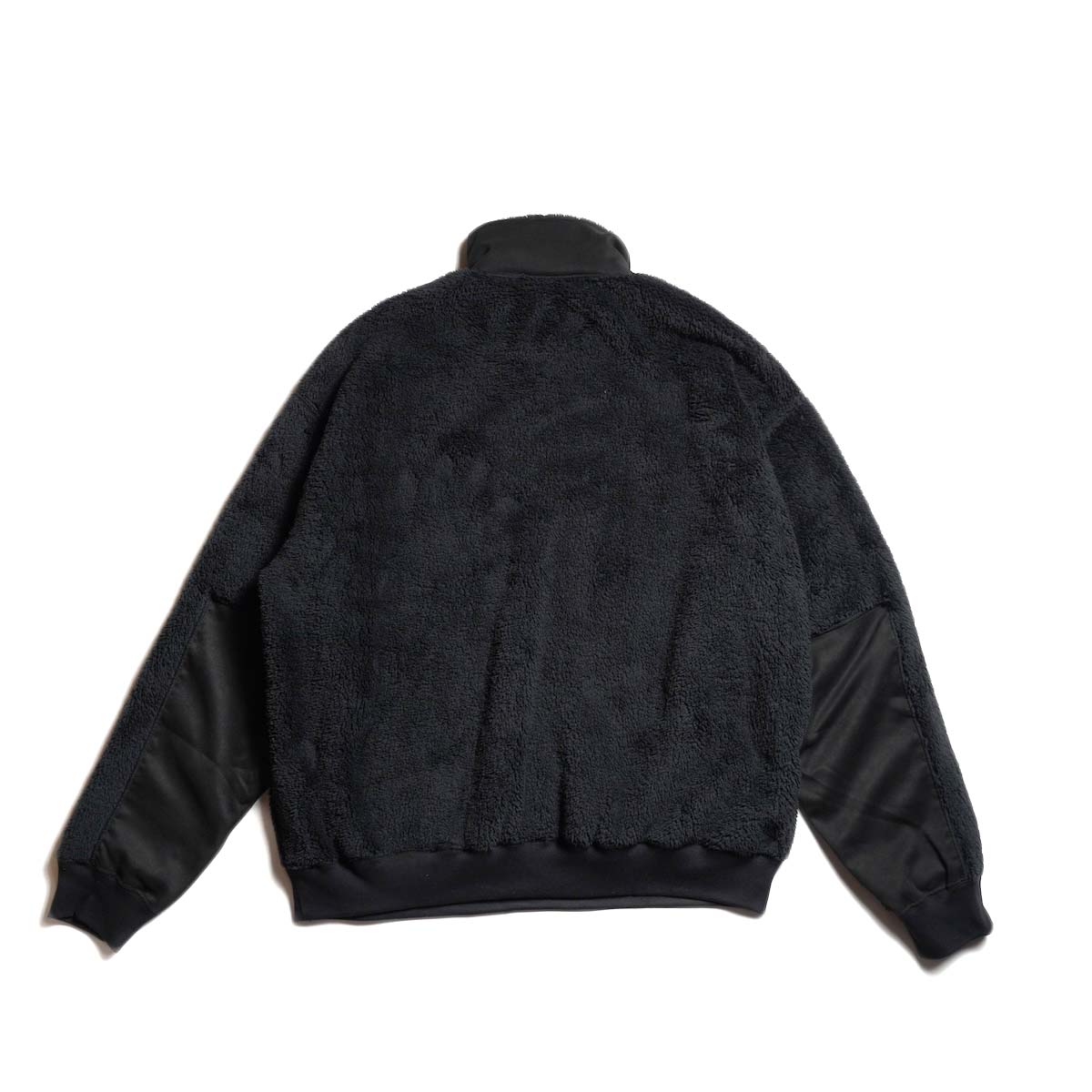 REMI RELIEF / シャギーフリースハーフZIP (Black) 背面