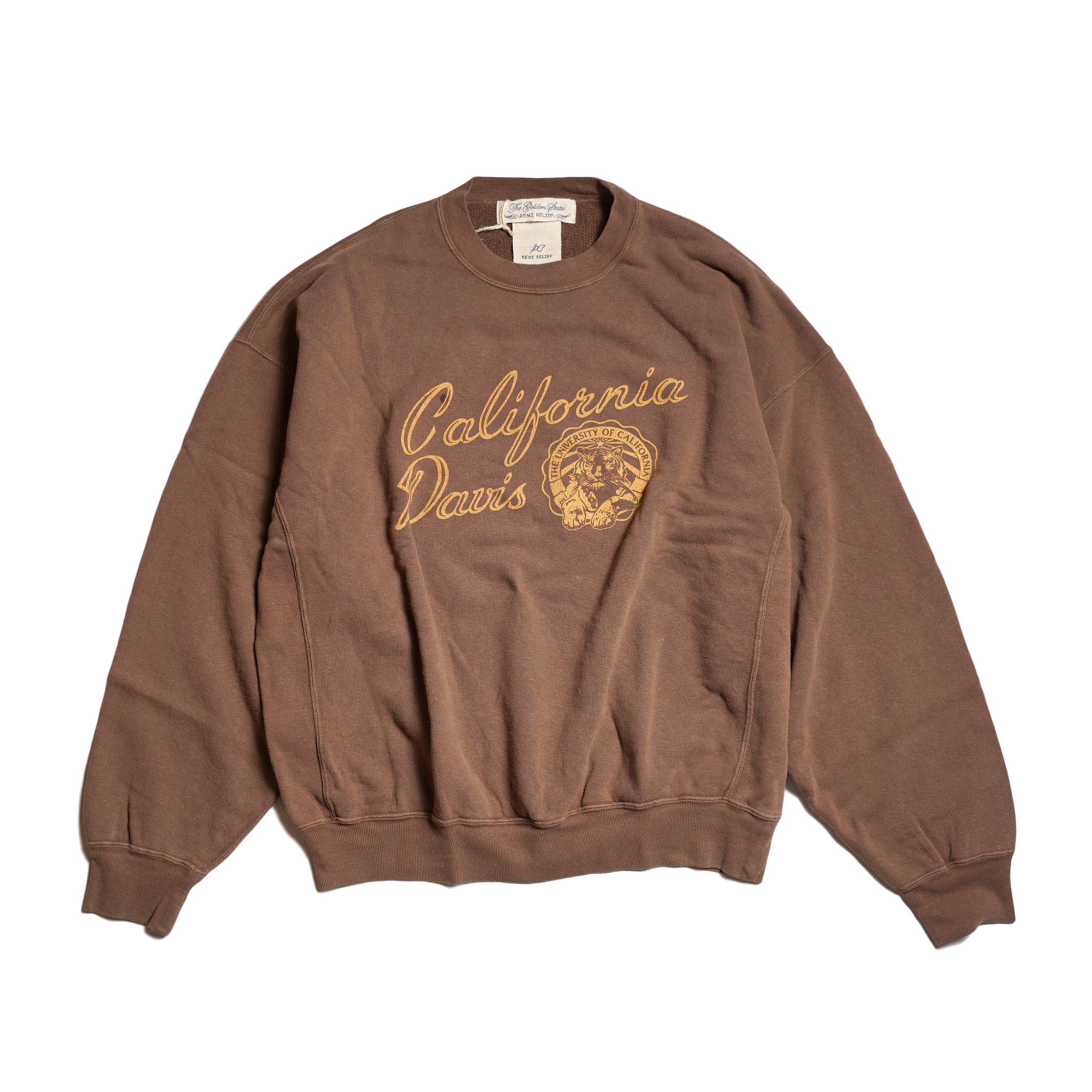REMI RELIEF / SP加工３飛び裏毛クルー -California Davis- (Brown) 正面