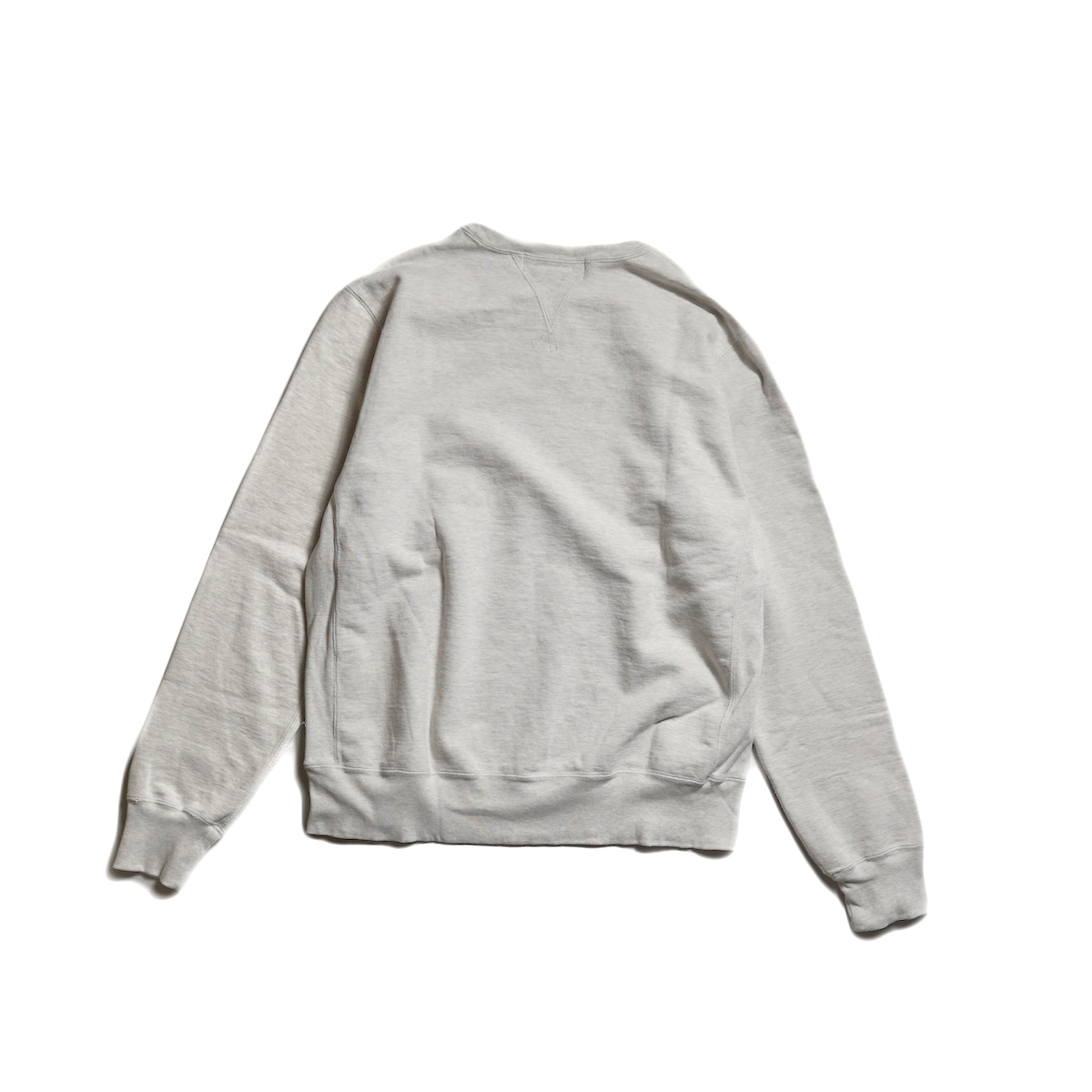 REMI RELIEF / SP加工裏毛クルー (Oatmeal) 背面