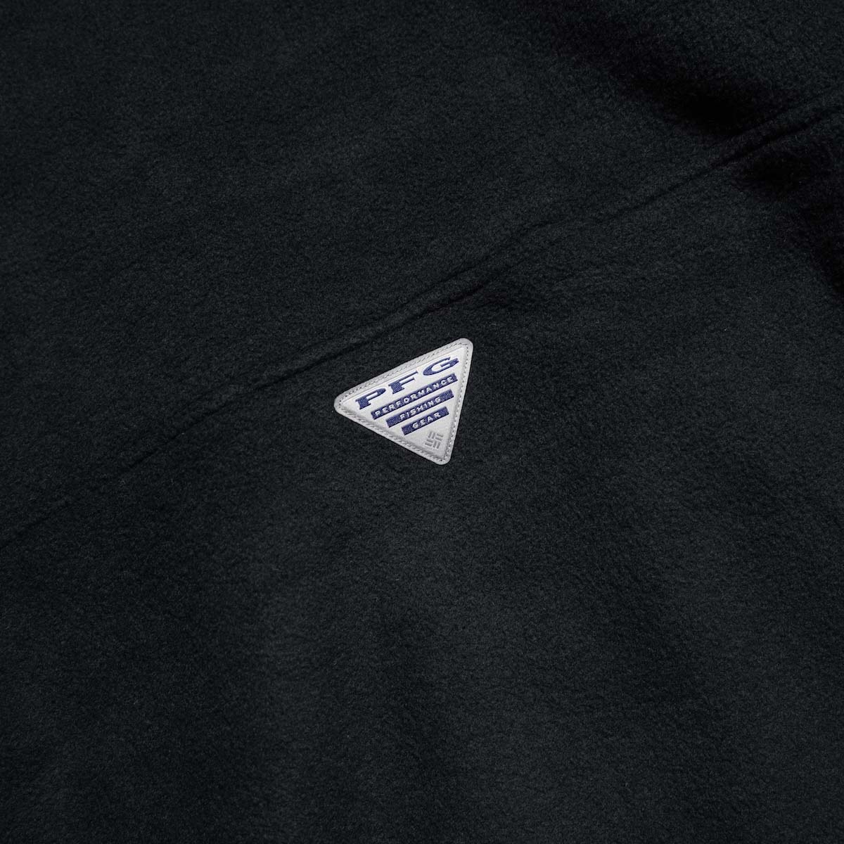 South2 West8 × COLUMBIA PFG / Wintertrainer™ Fleece Jacket (Black/Black) PFGロゴパッチ