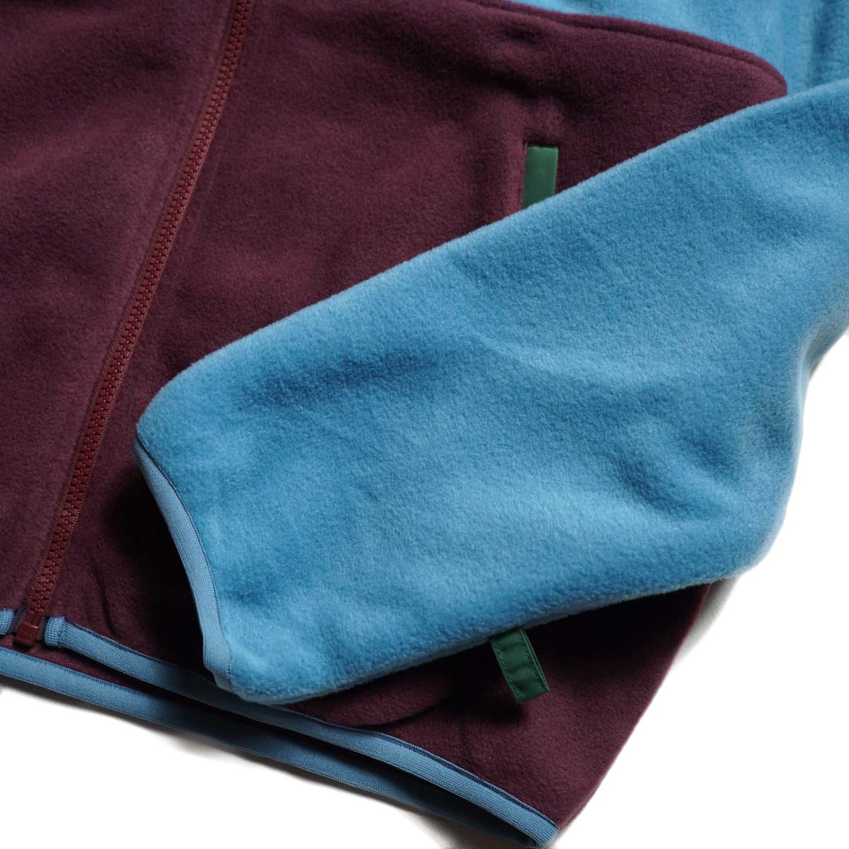 South2 West8 × COLUMBIA PFG / Wintertrainer™ Fleece Jacket (Blue/Burgundy) 袖パイピング
