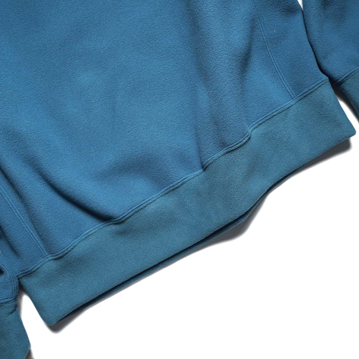 South2 West8 / Emb. Crew Neck Sweat Shirt - Poly Fleece (Blue) 裾
